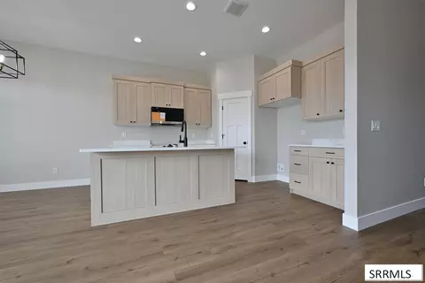 Kitchen - 3087 Elixir Rd, Ammon, ID 83406 photo 1 of 1