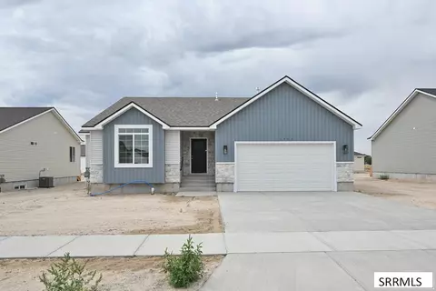 6902 Bronson Dr, Idaho Falls, ID 83402