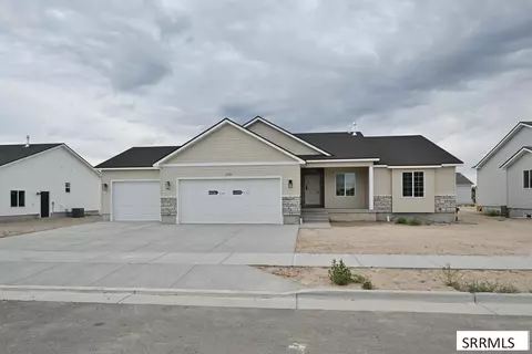 6926 Bronson Dr, Idaho Falls, ID 83402