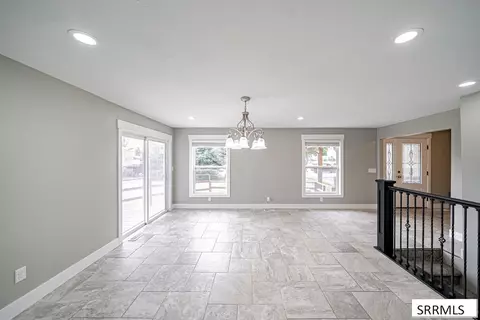 Dining - 402 S 1100 W, Pingree, ID 83262 photo 3 of 3