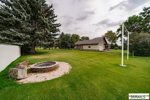 Exterior - 402 S 1100 W, Pingree, ID 83262 photo 19 of 19