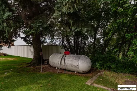 Exterior - 402 S 1100 W, Pingree, ID 83262 photo 17 of 19