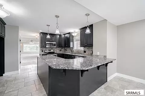 Kitchen - 402 S 1100 W, Pingree, ID 83262 photo 3 of 9