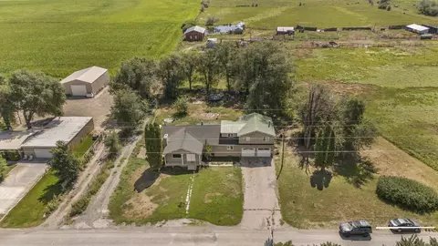 3148 E 600 N, Menan, ID 83434