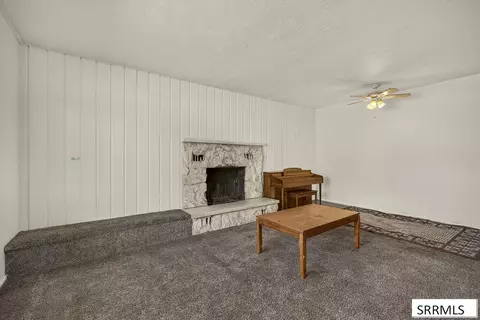 Living - 3148 E 600 N, Menan, ID 83434 photo 6 of 6