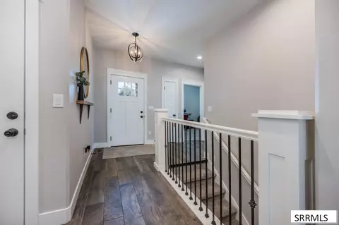 Entry Way - 1102 Diamond Dr, Ammon, ID 83406 photo 1 of 4
