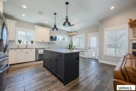 Kitchen - 1102 Diamond Dr, Ammon, ID 83406 photo 1 of 4