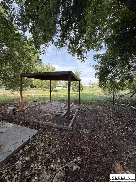 Exterior - 3575 E 665 N, Menan, ID 83434 photo 1 of 2