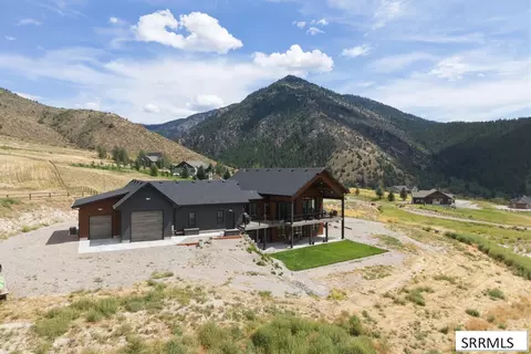Exterior - 321 Trail View Rd, Irwin, ID 83428 photo 2 of 5