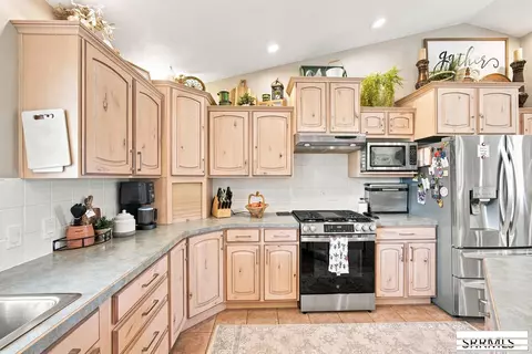 Kitchen - 3939 154 N, Rigby, ID 83442 photo 3 of 5
