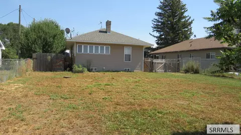 Exterior - 583 N 3500 E, Menan, ID 83434 photo 4 of 5