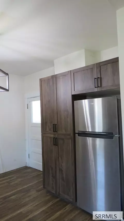 Kitchen - 583 N 3500 E, Menan, ID 83434 photo 5 of 5