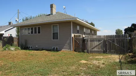 Exterior - 583 N 3500 E, Menan, ID 83434 photo 3 of 5