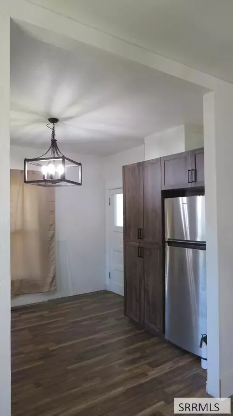 Dining - 583 N 3500 E, Menan, ID 83434 photo 2 of 2
