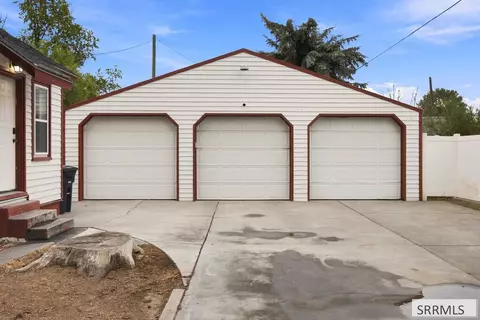 Exterior - 143 S 2nd W, Rigby, ID 83442 photo 3 of 7