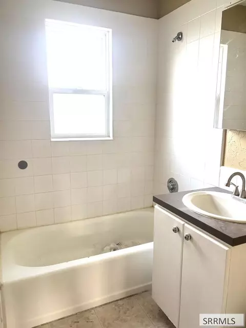 Bath - 265 E 1st S, Rexburg, ID 83440 photo 1 of 4