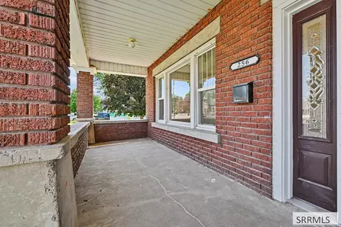 Exterior - 256 E Center St, Shelley, ID 83274 photo 1 of 6