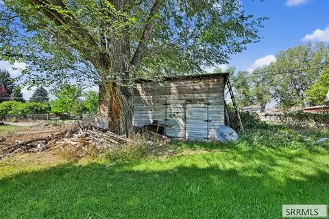 Exterior - 256 E Center St, Shelley, ID 83274 photo 6 of 6