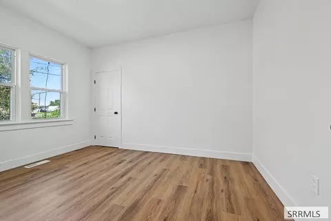 Bedroom - 256 E Center St, Shelley, ID 83274 photo 6 of 6
