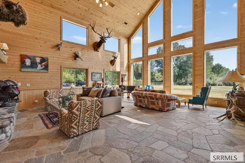 Living - 6258 Bartlett Point Rd, Mackay, ID 83251 photo 1 of 5