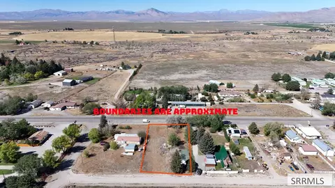 692 Jay St, Arco, ID 83213 photo 3