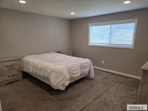 Bedroom - 660 S 2nd E, Saint Anthony, ID 83445 photo 1 of 8