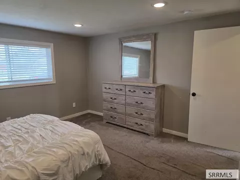 Bedroom - 660 S 2nd E, Saint Anthony, ID 83445 photo 3 of 8