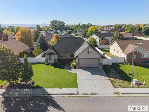 2612 Eastview Dr, Idaho Falls, ID 83401