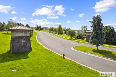 View/Area - 3832 S Founders Pointe Dr, Ammon, ID 83406 photo 3 of 11