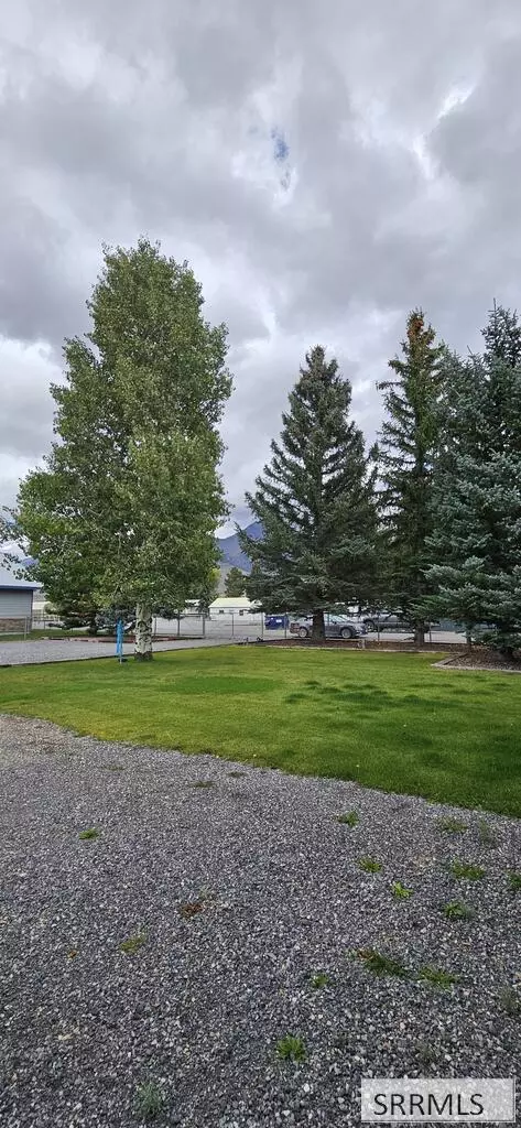 707 Forest Dr, Mackay, ID 83251 photo 15