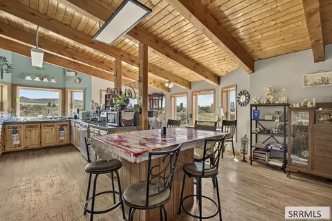 Kitchen - 1493 E Jensen Rd, Mccammon, ID 83250 photo 4 of 5