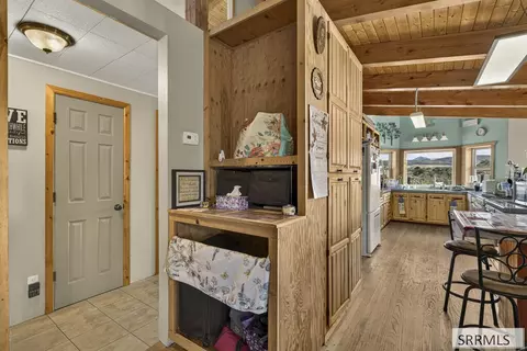 Entry Way - 1493 E Jensen Rd, Mccammon, ID 83250 photo 1 of 6