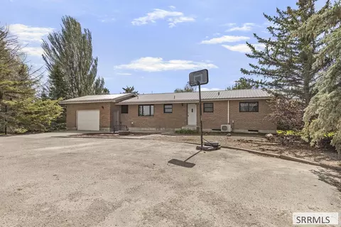 Exterior - 568 E 2200 N, Monteview, ID 83435 photo 1 of 7