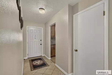 Entry Way - 568 E 2200 N, Monteview, ID 83435 photo 1 of 1