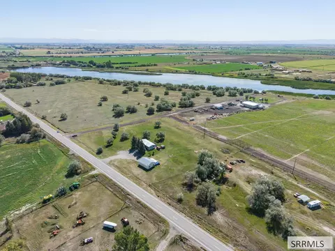 View/Area - 2964 E 650 N, Roberts, ID 83444 photo 2 of 6