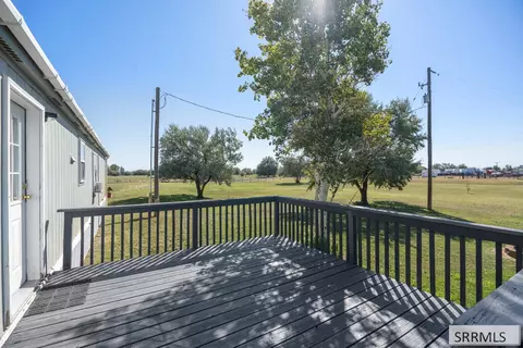 Exterior - 2964 E 650 N, Roberts, ID 83444 photo 5 of 14
