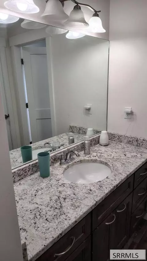 Bath - 78 W Legacy Dr, Franklin, ID 83237 photo 1 of 1