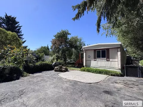 1568 Dartmouth Dr, Idaho Falls, ID 83402
