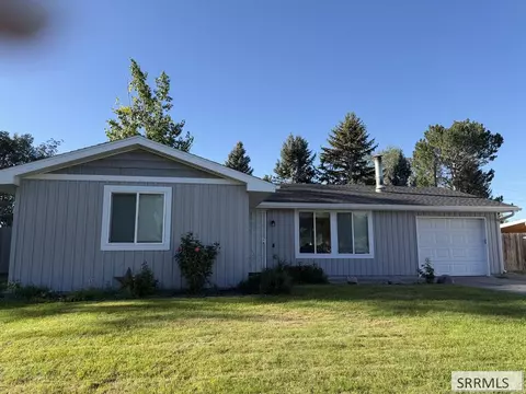 726 Wildrose Ln, Blackfoot, ID 83221