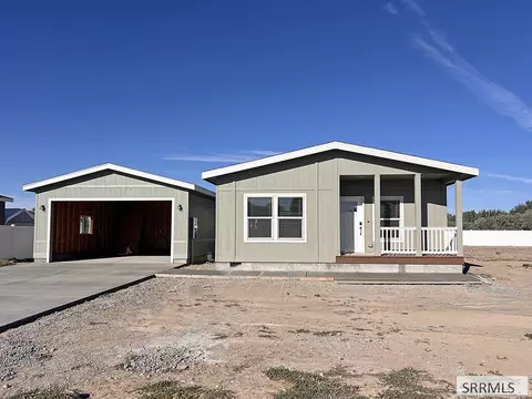 925 Cottage Ln, Blackfoot, ID 83221