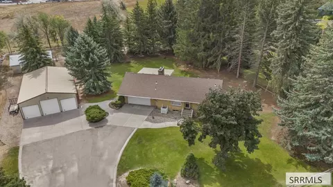 1881 W 49th S, Idaho Falls, ID 83402