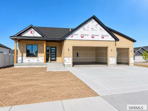 5942 Lemhi St, Idaho Falls, ID 83404