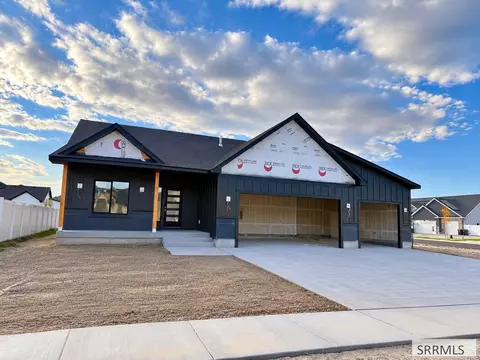 5942 Lemhi St, Idaho Falls, ID 83404