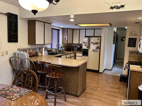 Kitchen - 1010 S 11th St, Challis, ID 83226 photo 2 of 4