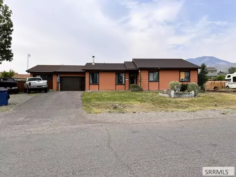 Exterior - 1010 S 11th St, Challis, ID 83226 photo 3 of 13
