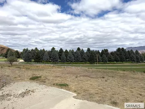 821 S 7th St, Challis, ID 83226 photo 11