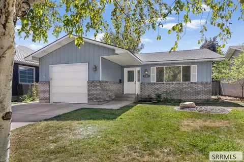 556 E 13th St, Idaho Falls, ID 83404