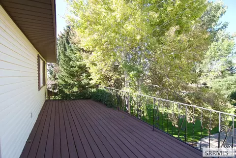 Exterior - 3873 E 200 N, Rigby, ID 83442 photo 3 of 11