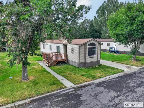 405 Violet St, Rexburg, ID 83440 photo 24