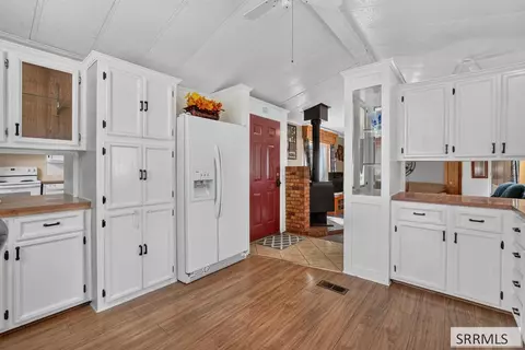 405 Violet St, Rexburg, ID 83440 photo 5